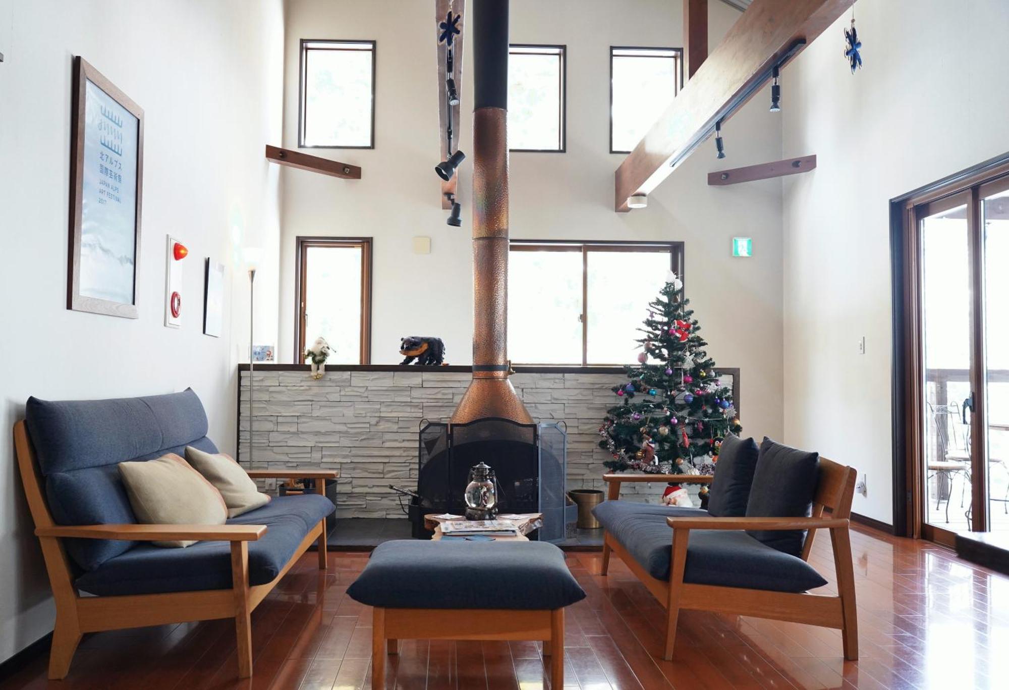 Bears Den Mountain Lodge Hakuba Exterior photo